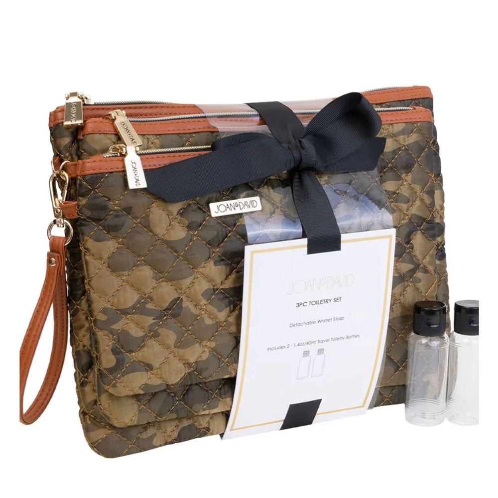 Joan & David 3-pc toiletry set